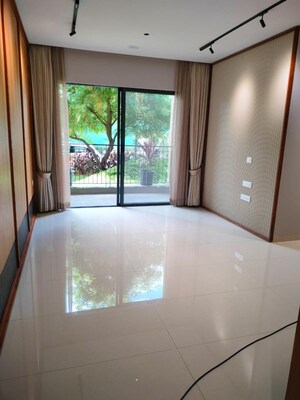 Room in 2 BHK Apartment at Yashada Dreamsong, Mamurdi – for Sale