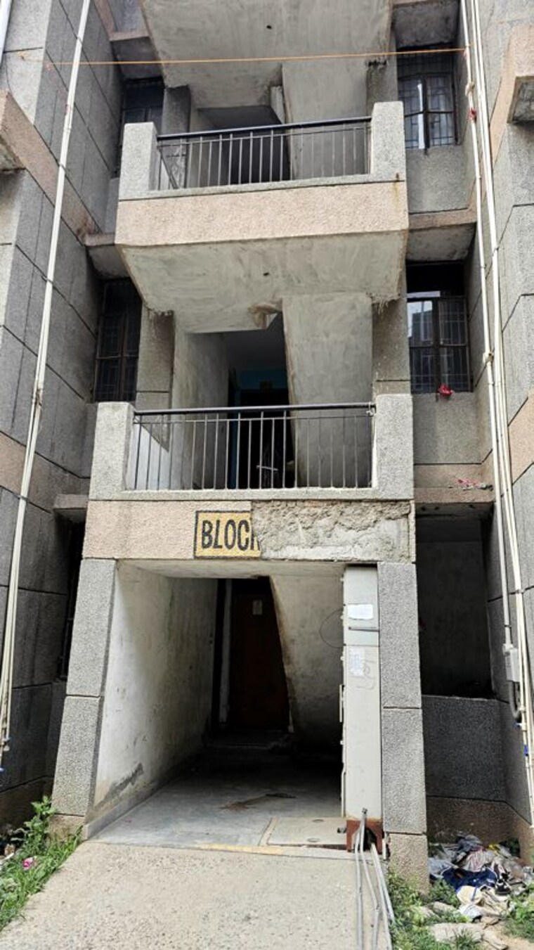 Exterior View, mu 2 greater noida 1 Bedroom 325 Sq.Ft. Apartment In Mu 2 Greater Noida Greater Noida 10448377
