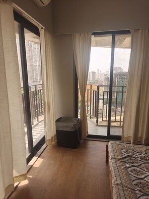 Building Lobby in  Pg at Sewri – for Rent