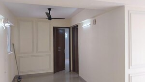Room in 2 BHK Apartment at Ramprastha City The Edge Towers, Sector 37d – for Sale
