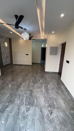 3 BHK Builder Floor For Sale in Sushant Lok III