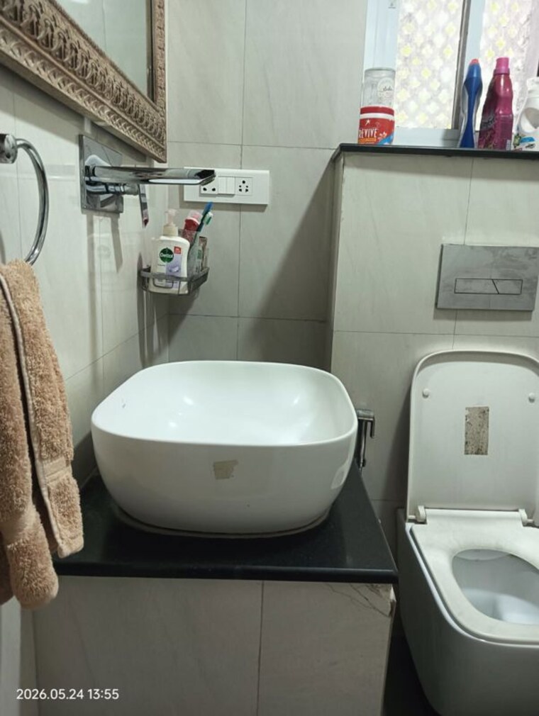 Bathroom, ardee-platinum-independent-floors 2 Bedroom 1000 Sq.Ft. Builder Floor In Sector 52 Gurgaon 10466268