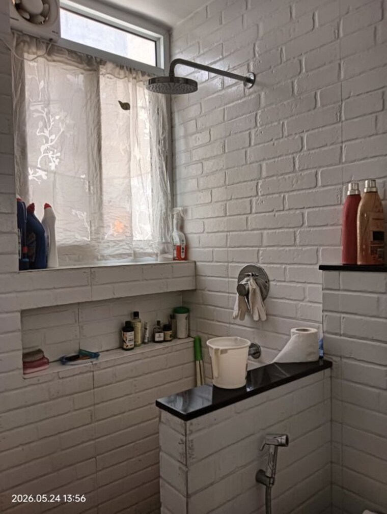 Bathroom, ardee-platinum-independent-floors 2 Bedroom 1000 Sq.Ft. Builder Floor In Sector 52 Gurgaon 10466268