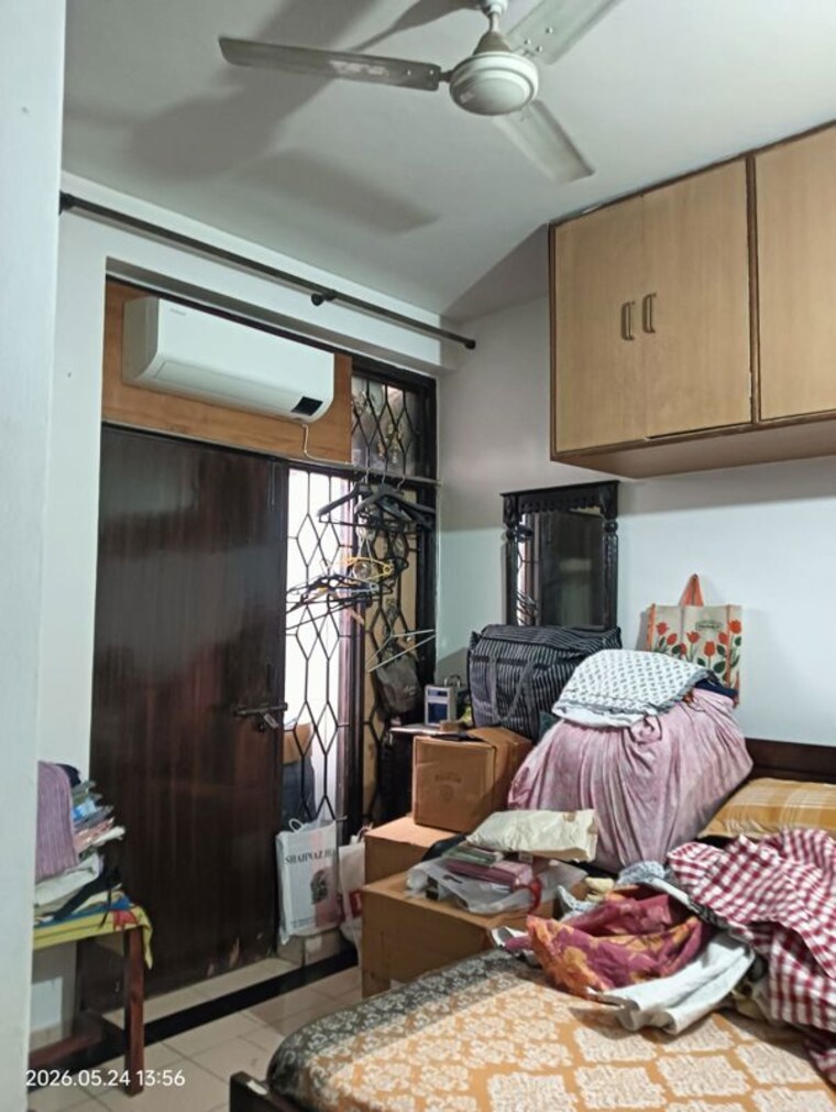 Living Room, ardee-platinum-independent-floors 2 Bedroom 1000 Sq.Ft. Builder Floor In Sector 52 Gurgaon 10466268