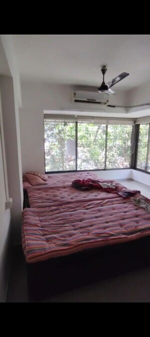 Bedroom in 2 BHK Apartment at Ashish CHS Vile Parle West, Vile Parle West – for Rent