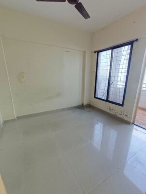 Room in 1 BHK Apartment at Sita Residency Akurdi, Akurdi – for Rent