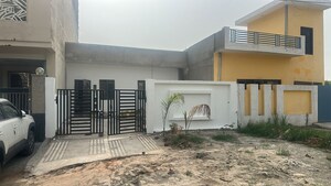  Plot For Sale in Gaur Yamuna City 32nd Park View, Gaur Yamuna City