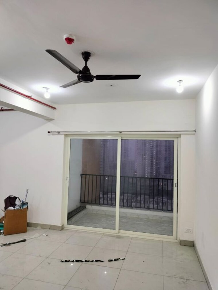 Living Room, panchsheel-greens-ii 2 Bedroom 1105 Sq.Ft. Apartment In Sector 16 Greater Noida Greater Noida 10466285