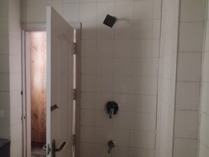 Bathroom in 3 BHK Apartment at Unitech Habitat, Pi Greater Noida – for Rent