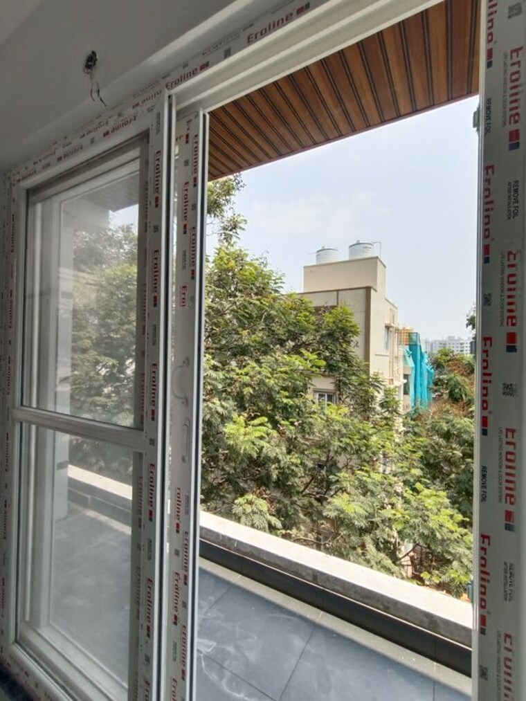 Balcony, reliable layout 2 Bedroom 1200 Sq.Ft. Builder Floor In Reliable Layout Bangalore 10466294