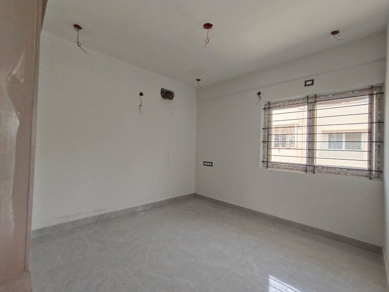 Room, reliable layout 2 Bedroom 1200 Sq.Ft. Builder Floor In Reliable Layout Bangalore 10466294