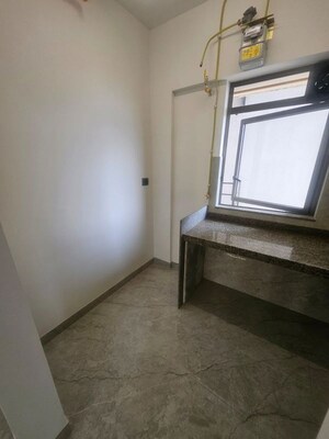 Room in 2 BHK Apartment at Aakanksha Tower, Lower Parel – for Rent