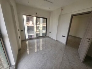 Room in 2 BHK Apartment at Aakanksha Tower, Lower Parel – for Rent