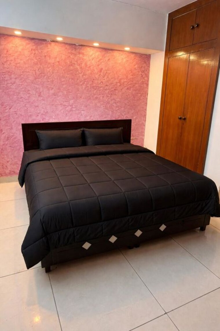 Bedroom, lajpat nagar 2 Bedroom 75 Sq.Yd. Builder Floor In Lajpat Nagar Delhi 10466316