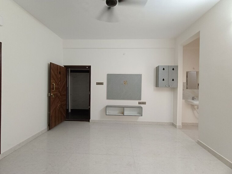 Room, hal layout 2 Bedroom 1200 Sq.Ft. Builder Floor In Hal Layout Bangalore 10466352