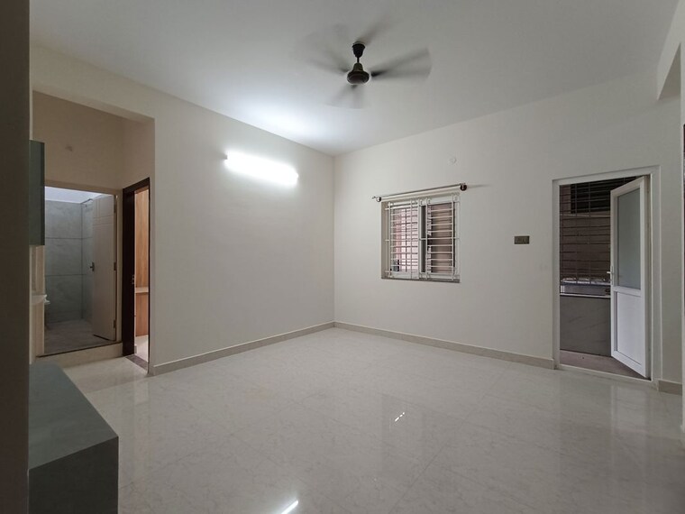 Room, hal layout 2 Bedroom 1200 Sq.Ft. Builder Floor In Hal Layout Bangalore 10466352