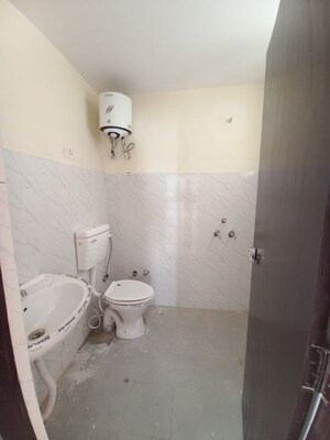 Bathroom in 2 BHK Apartment at Ninex RMG Residency, Sector 37c – for Rent