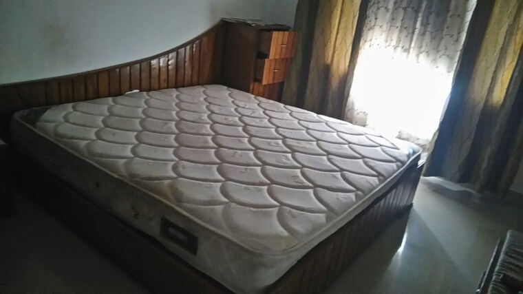 Balcony, penta-homes 2 Bedroom 1700 Sq.Ft. Apartment In Vip Road Zirakpur 10466372
