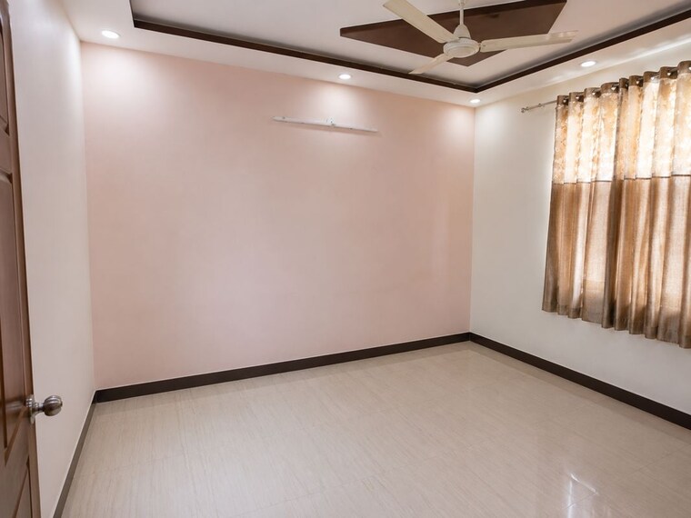 Room, roop nagar 2 Bedroom 540 Sq.Ft. Apartment In Roop Nagar Delhi 10436925