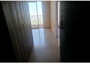 Room in 3 BHK Apartment at Mapsko Mount Ville, Sector 79 – for Rent