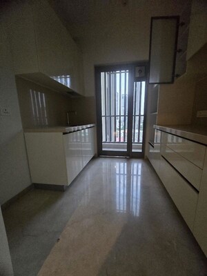 Room in 2 BHK Apartment at Piramal Mahalaxmi, Mahalaxmi – for Sale