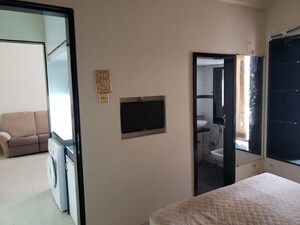 Room in 1 BHK Apartment at Sneh Sadan Apartments, Colaba – for Rent