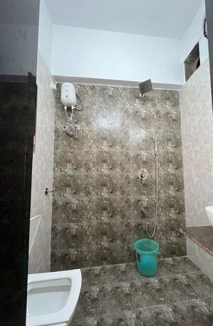 Bathroom in 2 BHK Apartment at Worli Naka – for Rent