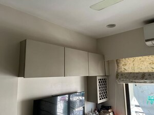 Furnished Amenities in 3 BHK Apartment at Ekta World Lake Primrose, Powai – for Rent
