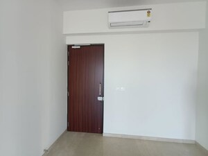 Room in 3 BHK Apartment at Piramal Mahalaxmi, Mahalaxmi – for Sale
