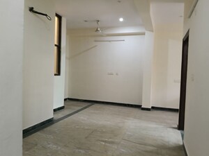 Room in 2 BHK Villa at Sector 23 – for Rent