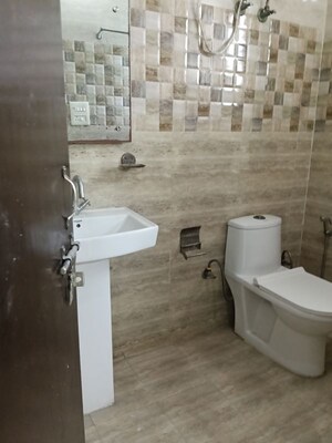 Bathroom in 2 BHK Villa at Sector 23 – for Rent