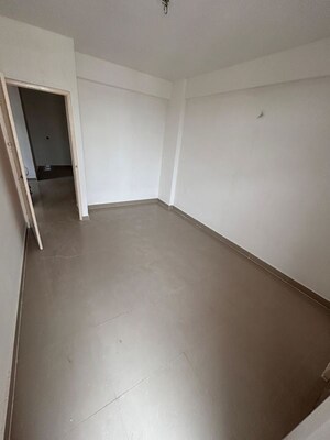 Room in 2 BHK Apartment at Landmark The Homes 81, Sector 81 – for Rent