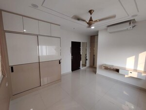 Room in 3 BHK Apartment at ASBL Spire, Kokapet – for Rent