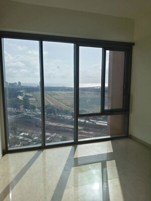 Room in 4 BHK Apartment at Piramal Mahalaxmi, Mahalaxmi – for Sale