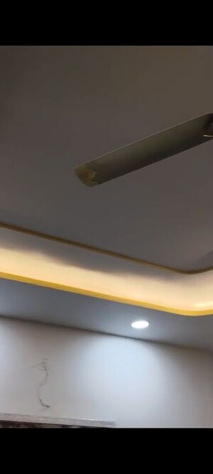 Furnished Amenities in 4 BHK Independent House at Sector 1 Wave City – for Rent