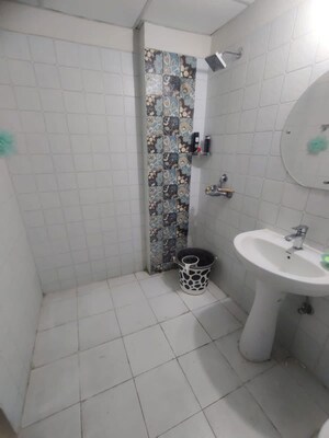 Bathroom in 3.5 BHK Apartment at Paramount Emotions, Sector 1 Greater Noida – for Sale