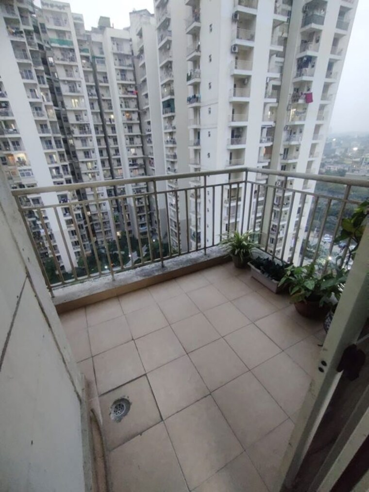 Balcony, paramount-emotions 3.5 Bedroom 1710 Sq.Ft. Apartment In Sector 1 Greater Noida Greater Noida 10466625