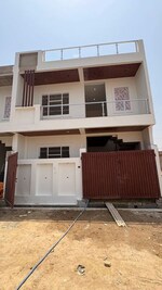 3 BHK + Pooja Room 1500 Sq.Ft. Villa in Mallpur