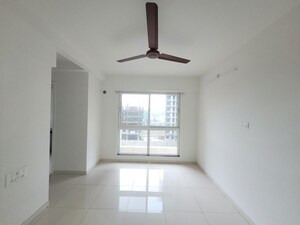 Furnished Amenities in 1.5 BHK Apartment at Godrej Emerald, Ghodbunder Road – for Rent