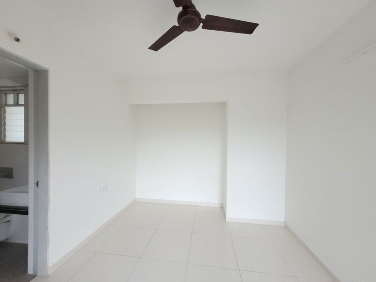 undefined, godrej-emerald 1.5 Bedroom 515 Sq.Ft. Apartment In Ghodbunder Road Thane 10466639
