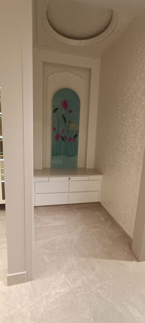 Room in 4 BHK Builder Floor at Parklands, Sector 85 – for Sale