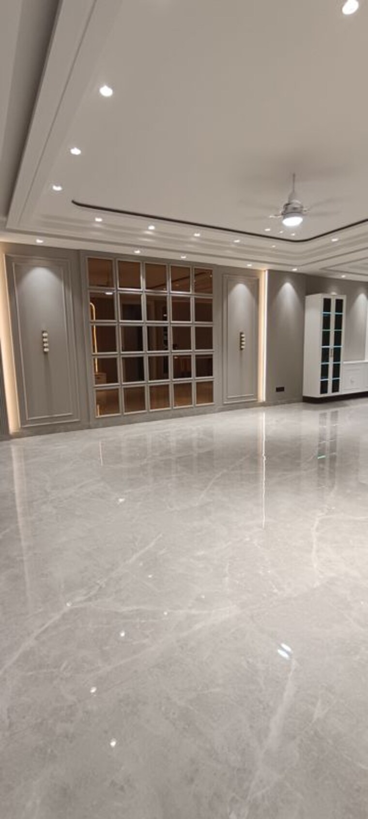 Room, parklands 4 Bedroom 380 Sq.Yd. Builder Floor In Sector 85 Faridabad 10466677