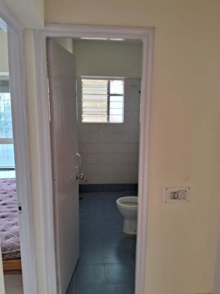 Bathroom, kumar-surakasha-chs 3 Bedroom 1450 Sq.Ft. Apartment In Kondhwa Pune 10466676