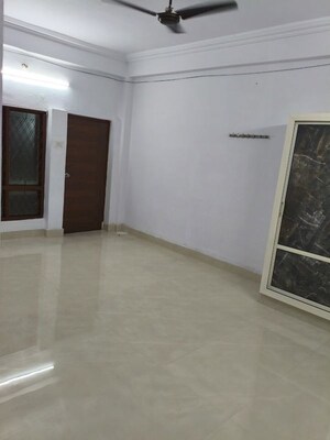 Room in 2 BHK Apartment at Ashish Apartments, East Marredpally – for Sale