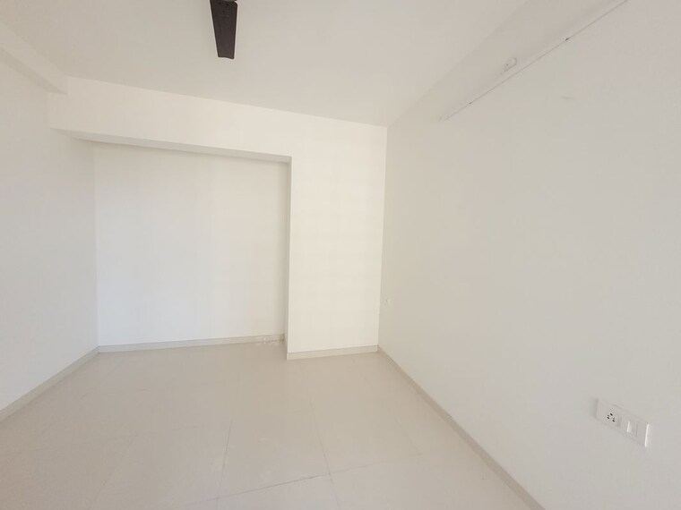 Room, godrej-emerald 2 Bedroom 710 Sq.Ft. Apartment In Ghodbunder Road Thane 10466691