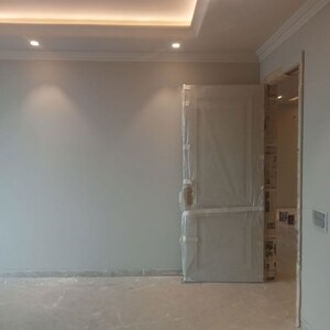  Shop For Rent in BPTP District Faridabad, Sector 81
