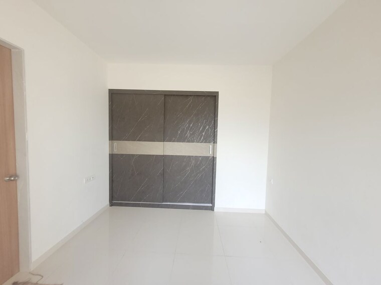 undefined, godrej-emerald 2 Bedroom 727 Sq.Ft. Apartment In Ghodbunder Road Thane 10466721