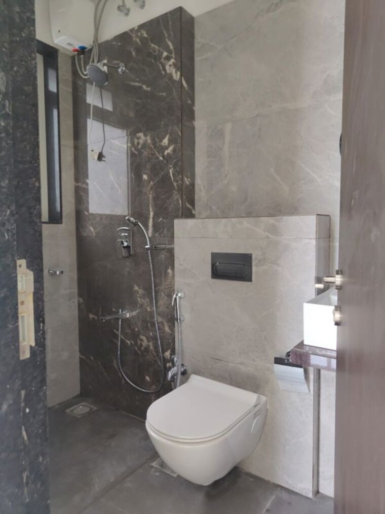 Bathroom, kolte-patil-alora 2 Bedroom 1400 Sq.Ft. Apartment In Santacruz East Mumbai 10466725