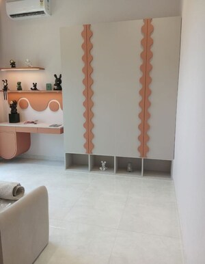 Furnished Amenities in 2 BHK Apartment at Mohammadwadi – for Sale