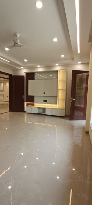 4 BHK Builder Floor For Sale in Parklands, Sector 85